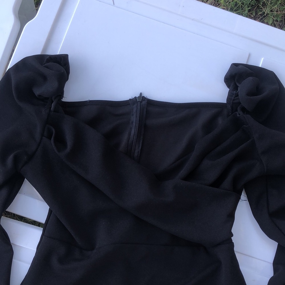 Elegant Black Women's Top - Picture 3 of 5